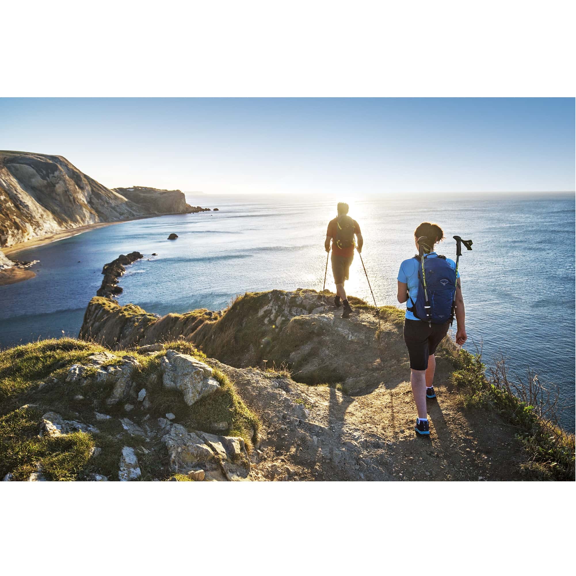 HOW TO MAINTAIN AND REPAIR A HIKING BACKPACK?